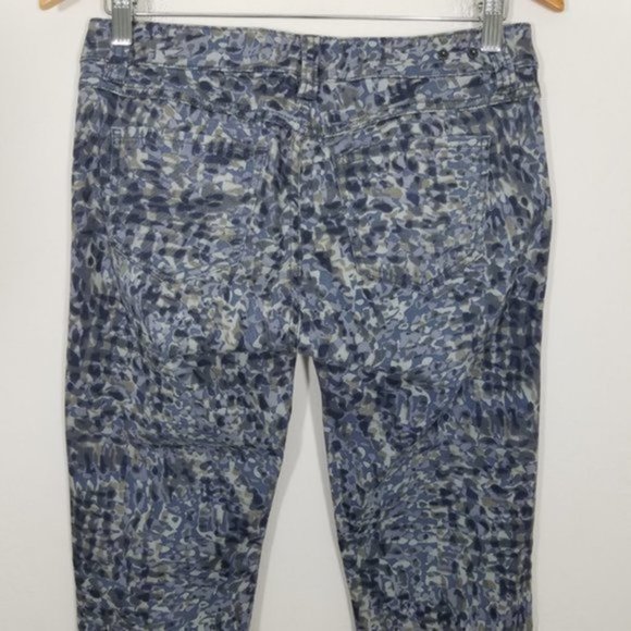 CAbi Print Stretch Jeans Size 4 - Picture 5 of 6